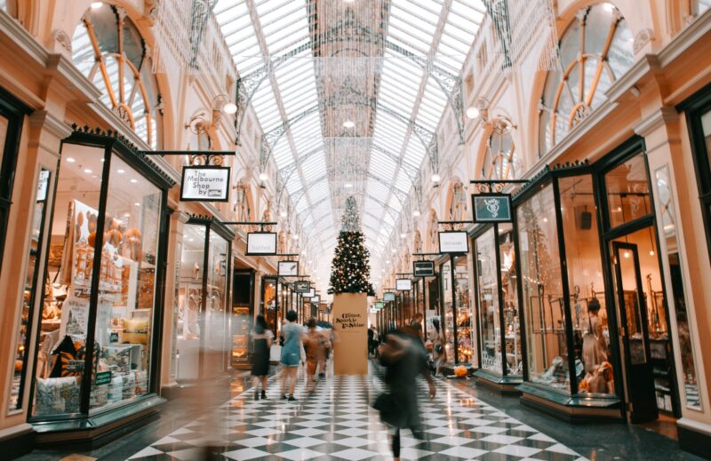12 Ways to Earn Quick Cash for the Holidays 1 Retail boutiques inside a mall