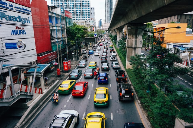 busy city road